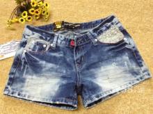 夏季熱銷 大量批發(fā)ONLY新款短褲，引爆燕郊服裝市場